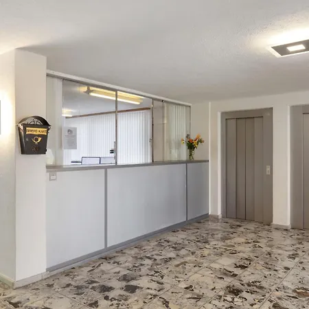 Apartamento Promenade - Utoring-60 By Interhome Arosa